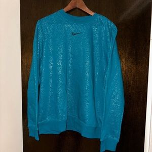 Women’s Nike pullover